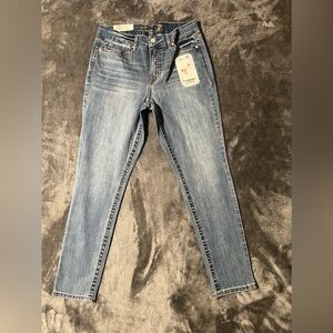 Seven 7 Women's Tummyless Skinny Jean